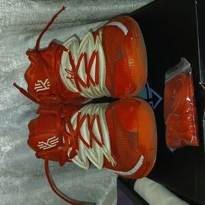 Nike Kyrie 5 TB Mens Shoes University Red White Size 9.5